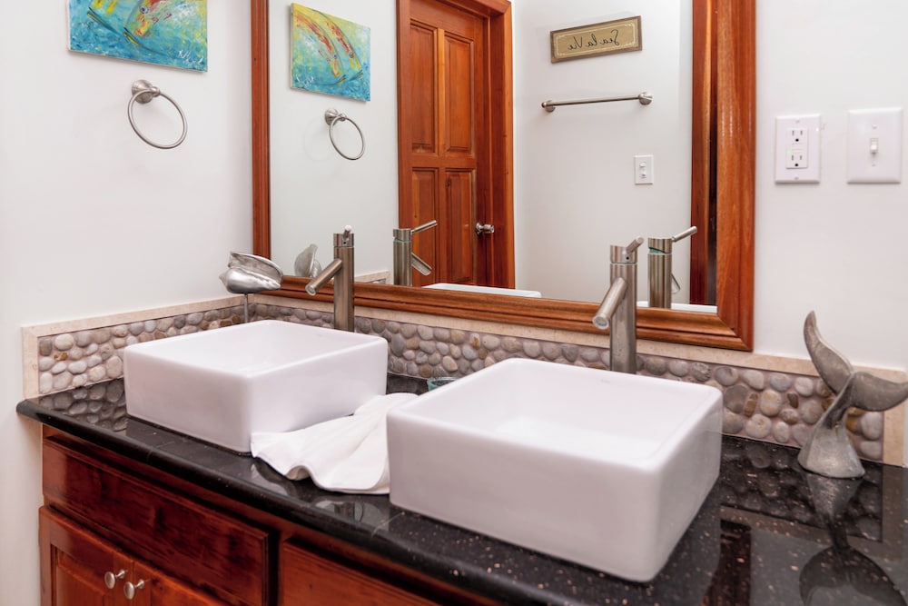 Villas De Isla Bonita - B3