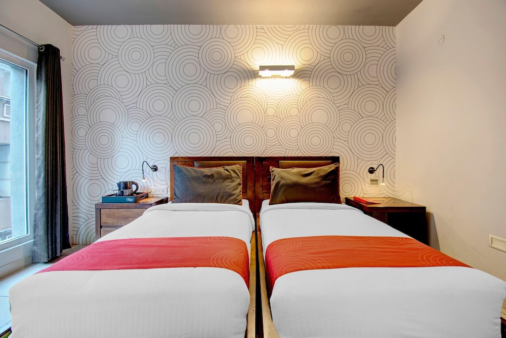 Elite Stays at Ulsoor Near Halasuru Metro Station
