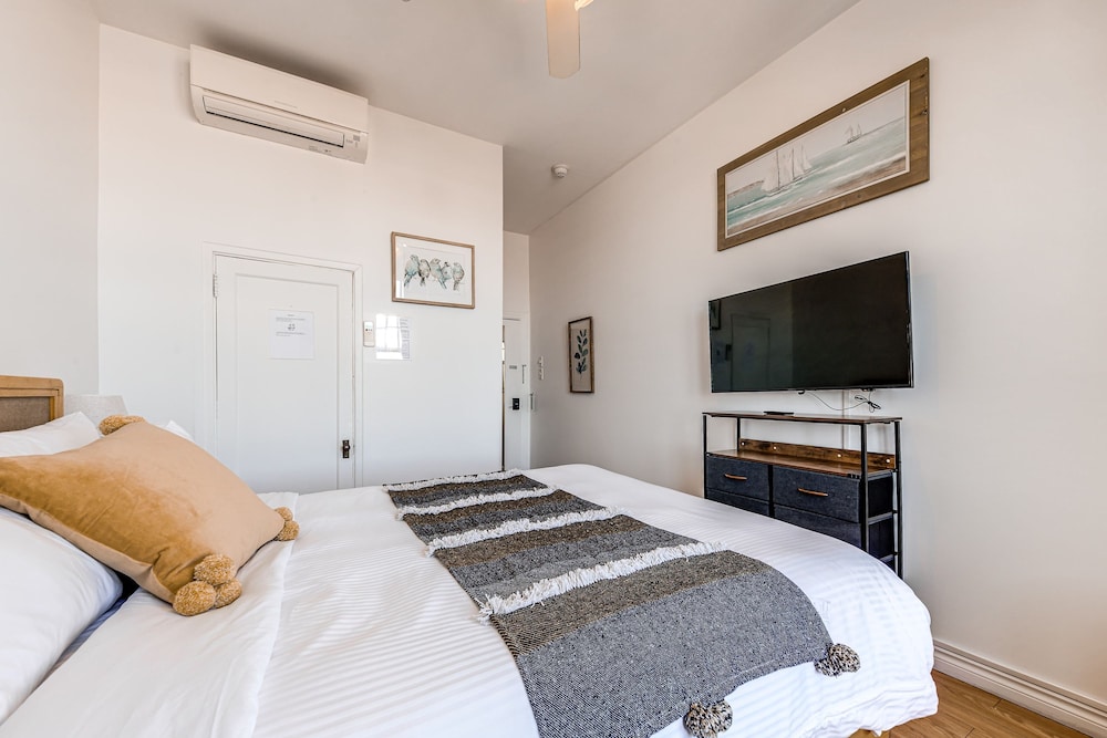 Single Room River View