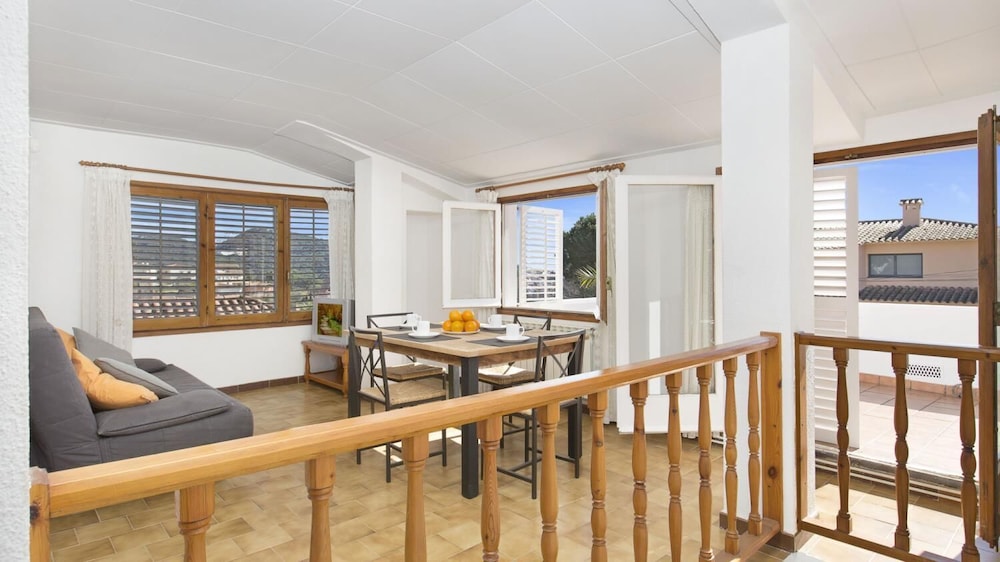Tensi in Blanes With 5 Bedrooms and 2 Bathrooms