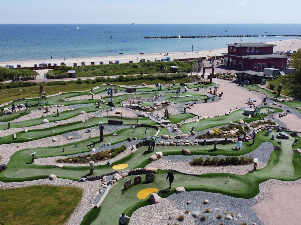 Ferienhaus im Ostseeresort Dampland in Perfekter Lage