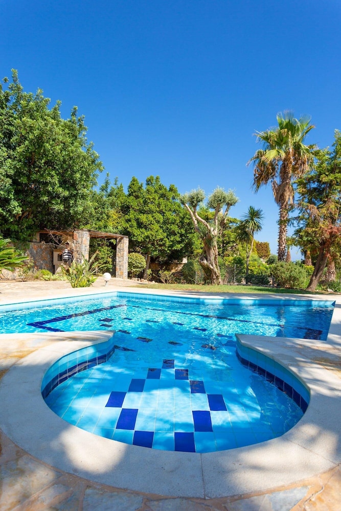 Villa Astro Large Private Pool Sea Views A C Wifi Eco-friendly - 2808 view 3
