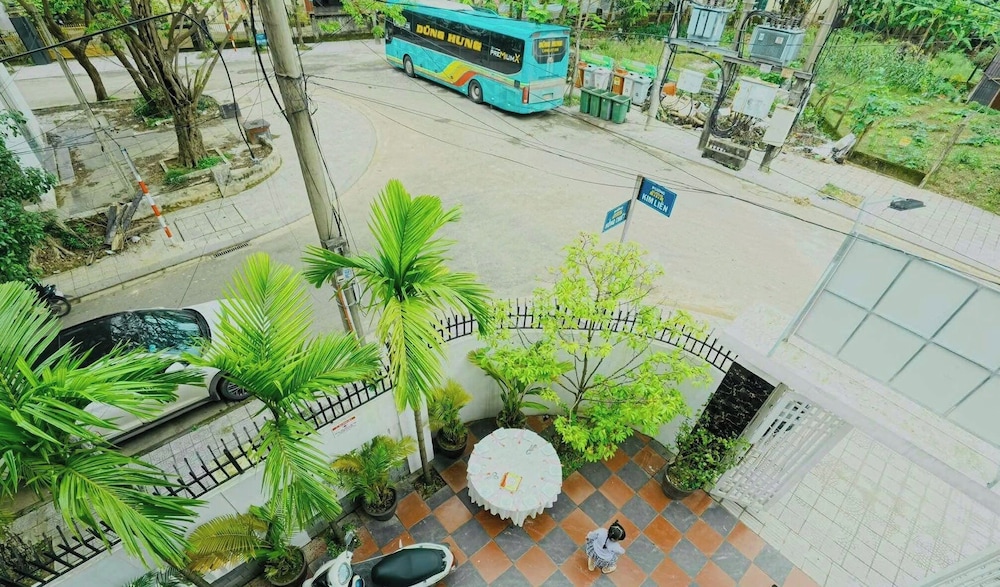 TORI HOMESTAY