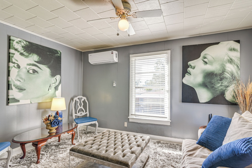 Near Sabine Lake: Pet-friendly Apt in Port Arthur