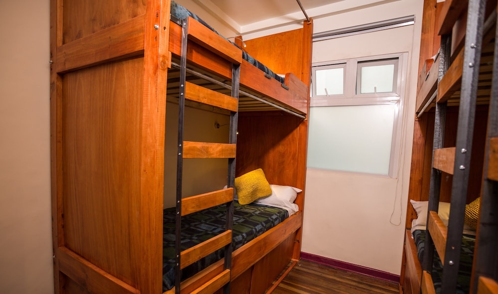 Bento Hostel - Adults Only view 5