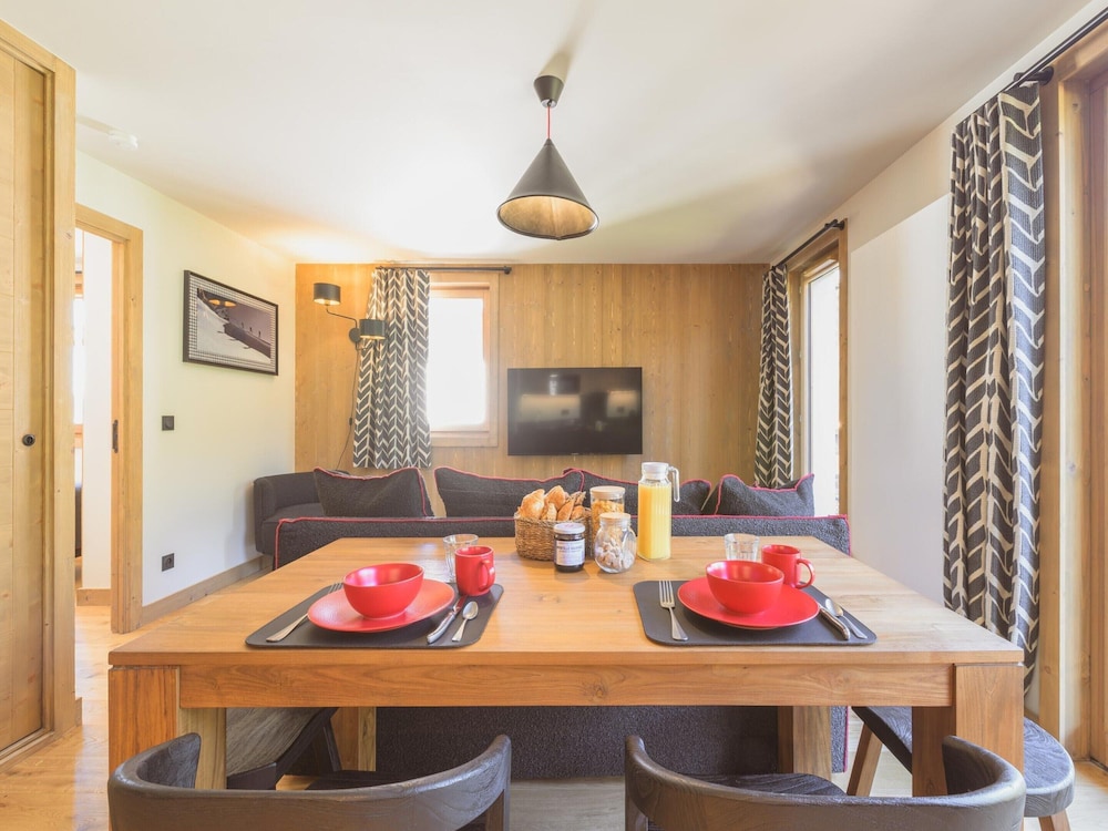 Apartment in Megeve With Stunning Mountain Views