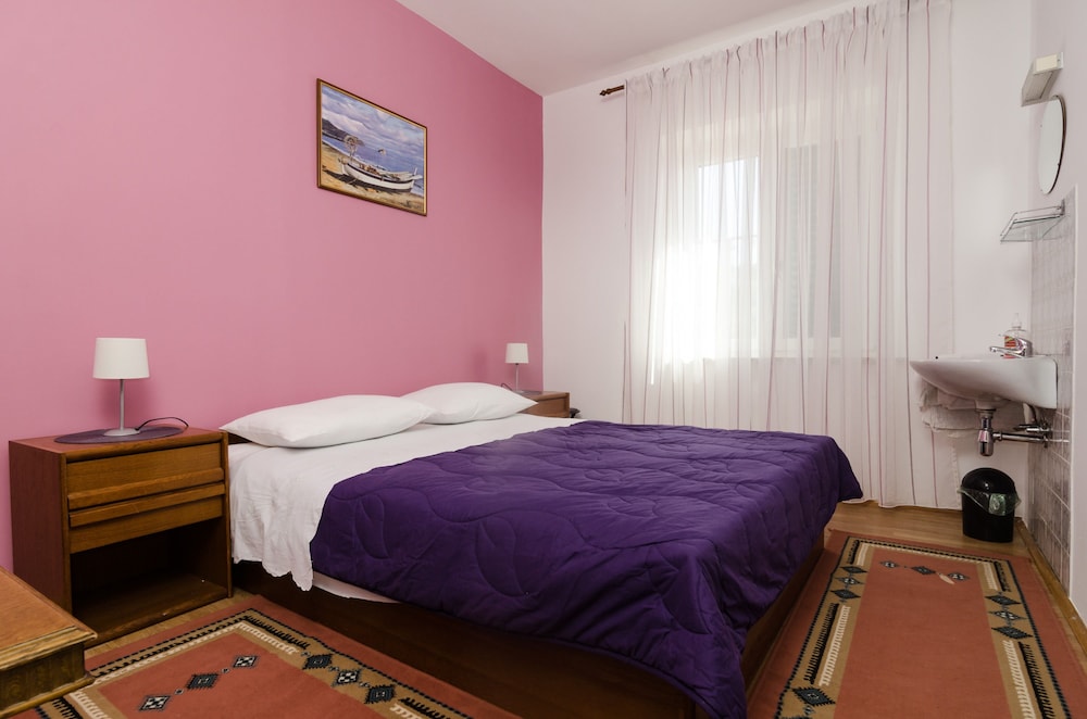 Guesthouse Moretić