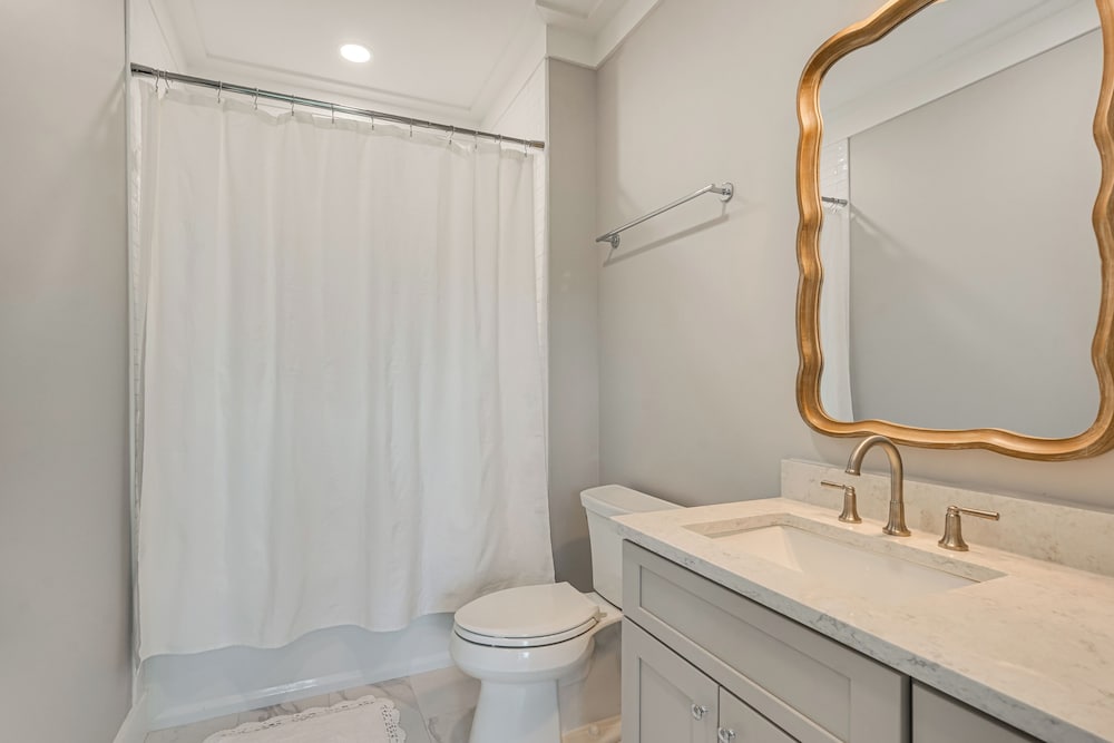 5,000+ Sq Ft! Luxe Beachfront House in Port St Joe