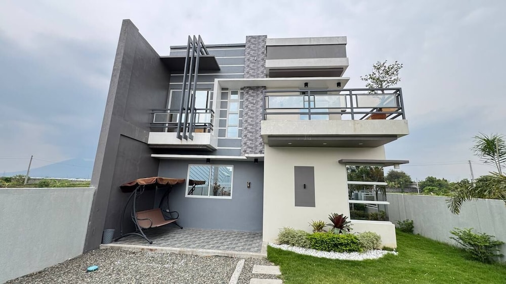 Suncoast Villas