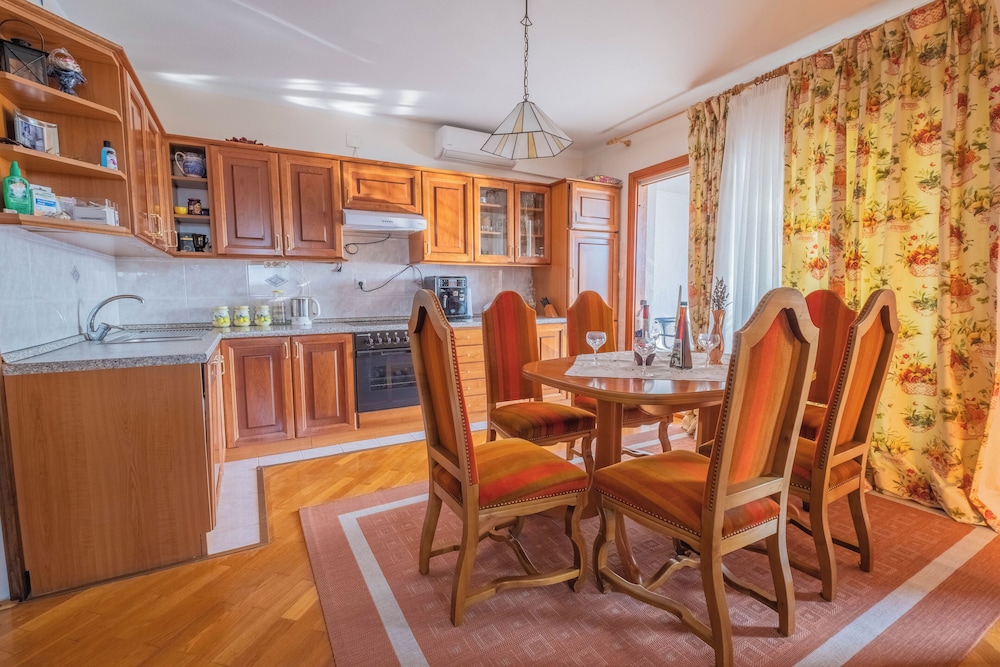 Apartment Andjelko