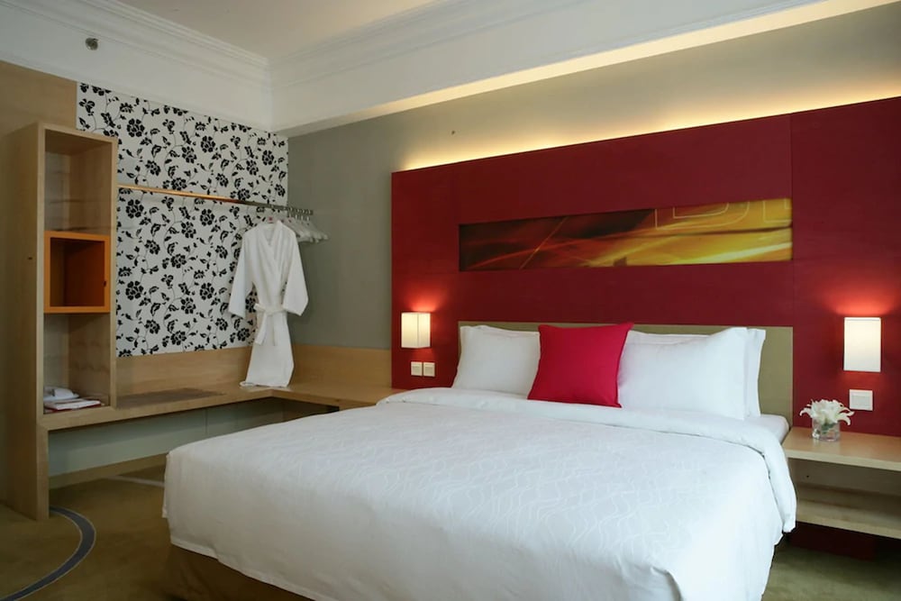 Caption by Hyatt Zhongshan Park Shanghai 5