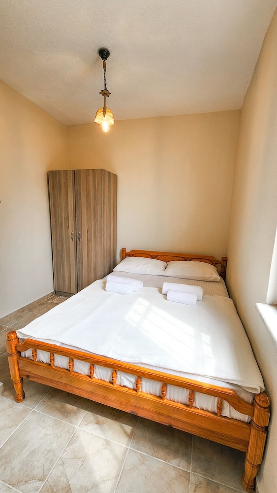 Oli Camping & Bungalows