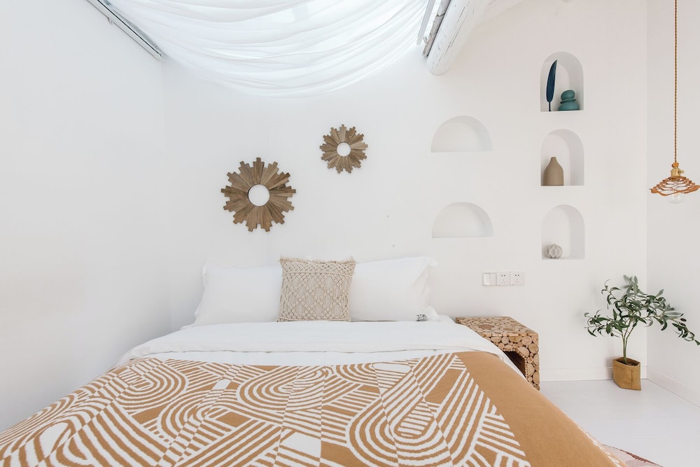 Shanghai Ruochu Designer Guesthouse-Near Shanghai Pudong Airport & Disneyland