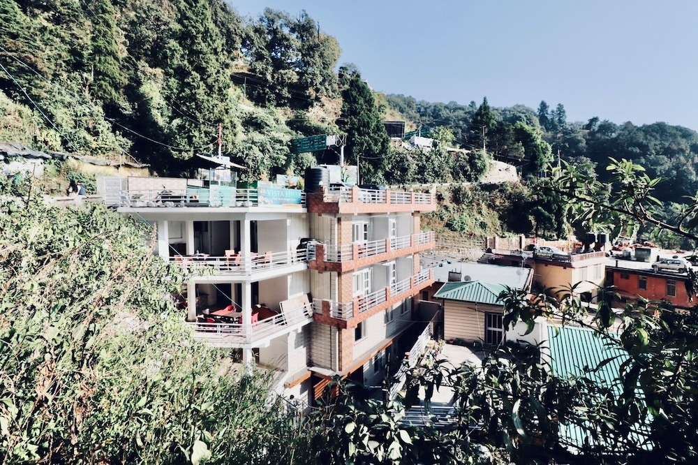 Vista Hills by Bala's