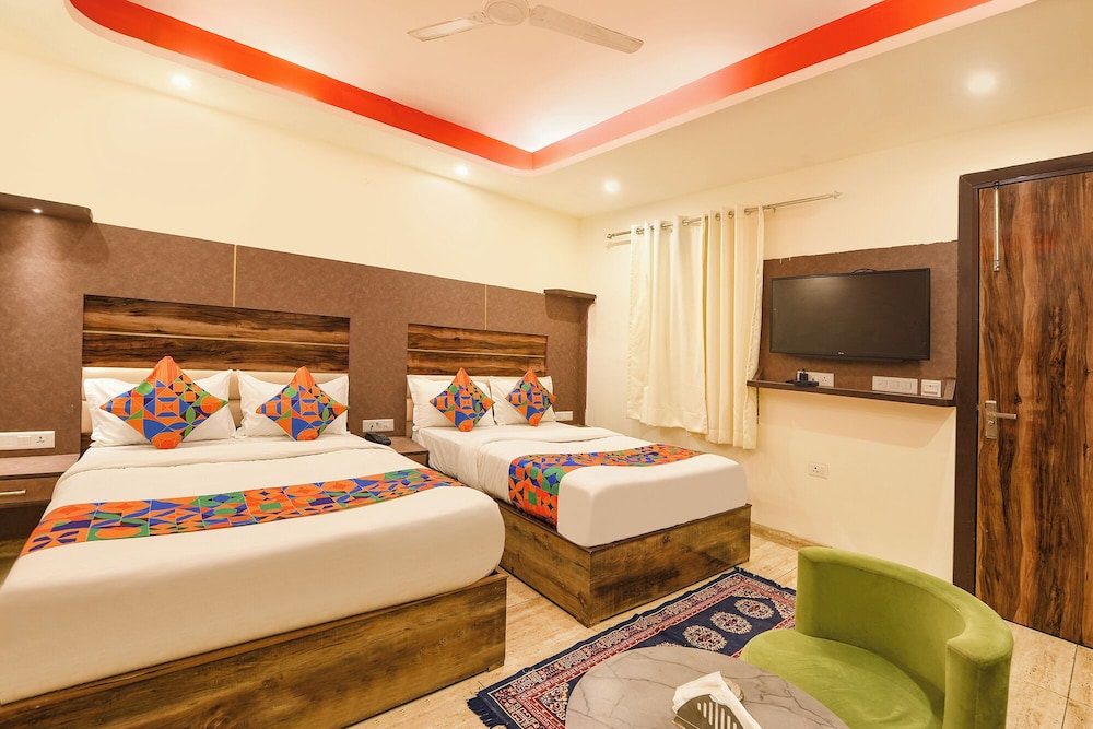 Fabhotel Dev Residency