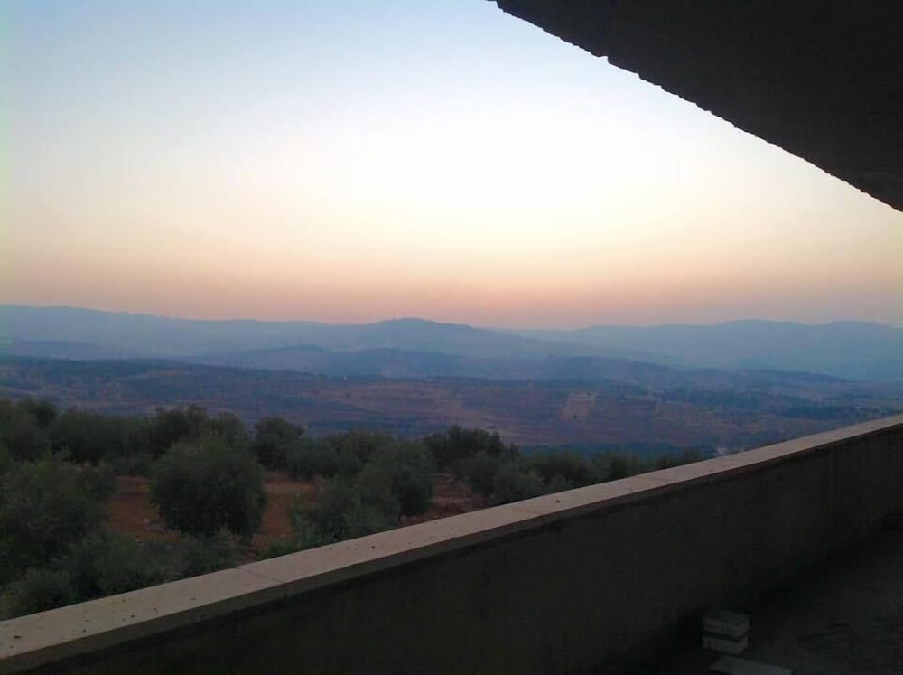 Dibeen Eco Farm House