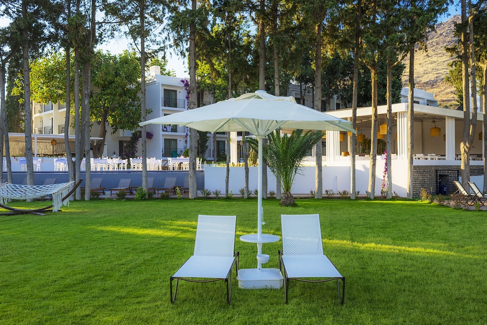 Liv Otel By Bellazure - Image 17