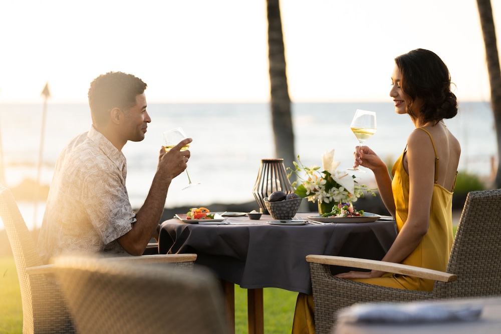 Fairmont Orchid Gold Experience - Property Image 1