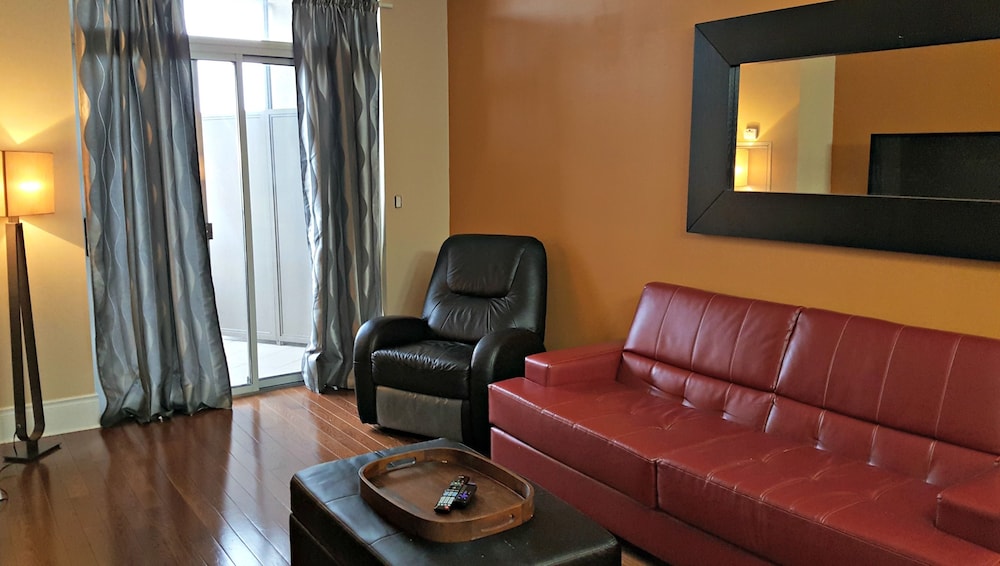 Pelicanstay at Square One Mall