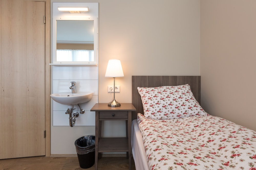 Guesthouse Garun, Skolavellir