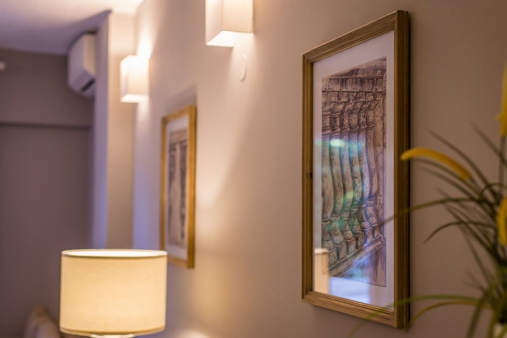 Regalo Apartments