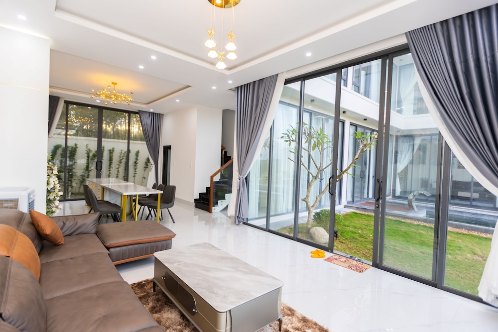 TKH Resort