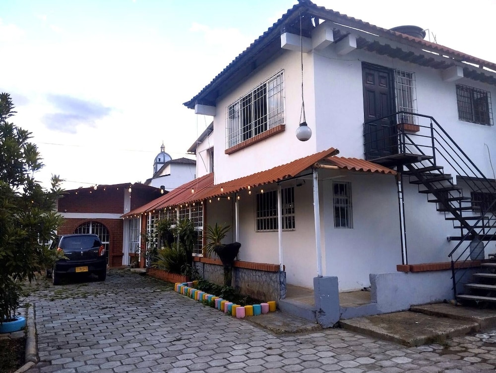 Serene Mountain Retreat in Pasto, Colombia - Your Home Away From Home