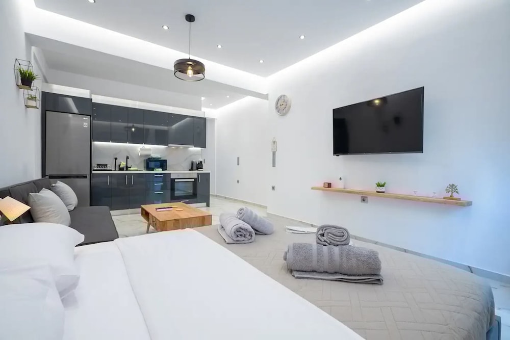 Cozy Apartment for 3 Persons in Athens