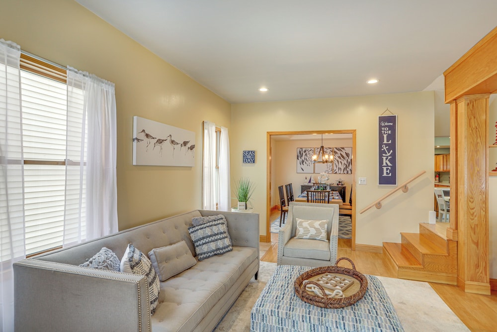 Walk to Beach: Home w/ Pool in Vermilion