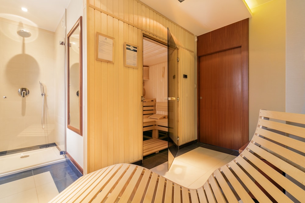 Grand Apartments - Blue Marlin Luxury