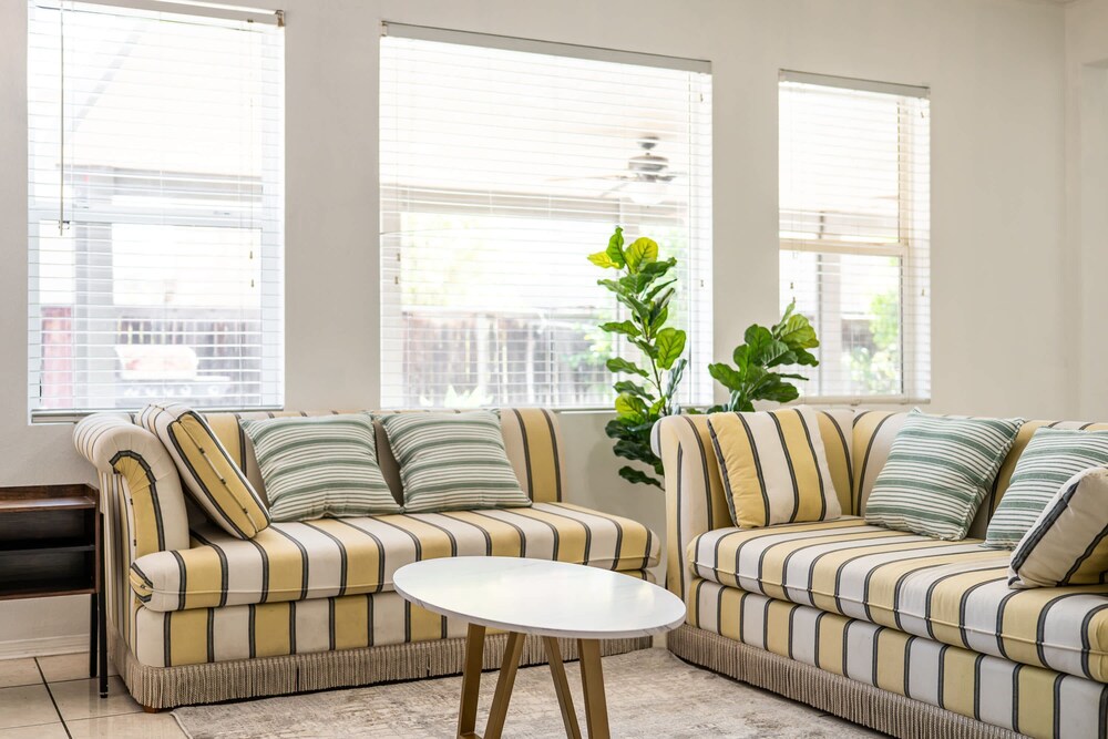 Bright Airy 5B Home Workspace Outdoor Lounge
