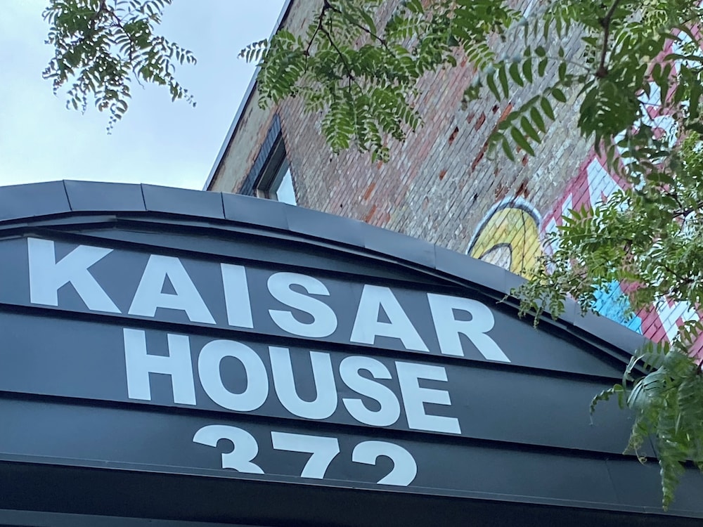 Kaisar Guest House