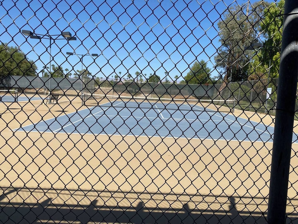 @ Marbella Lane - Gem w/ Outdoor Fun Pool & Trails