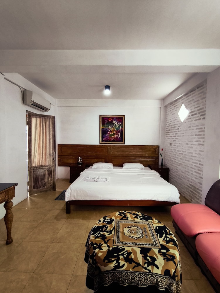 The Sarimbit Heritage Villa Yogyakarta