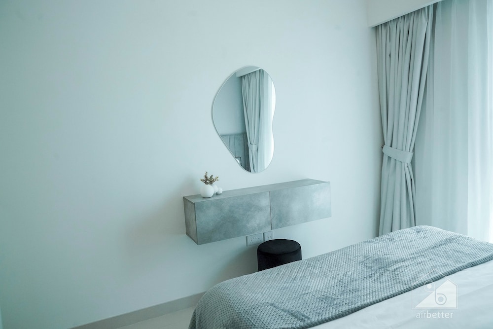 Burj Crown Luxurious 3bedroom Balcony