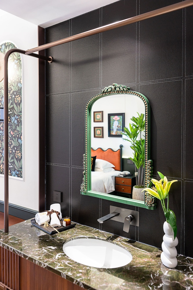 Vishan Garden Trendy Hostel