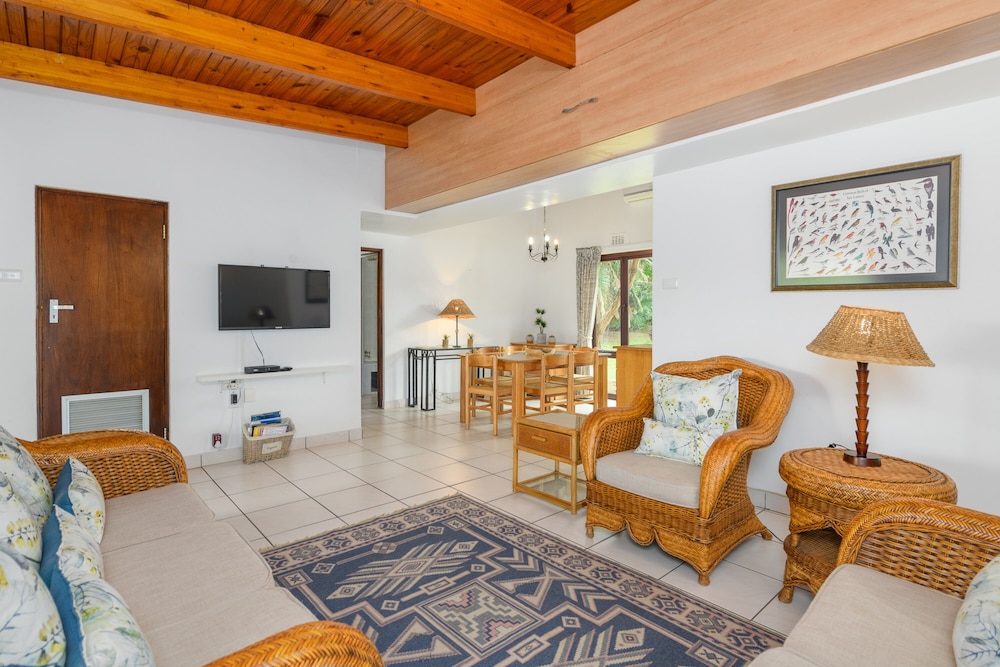 San Lameer Villa Rentals 2843
