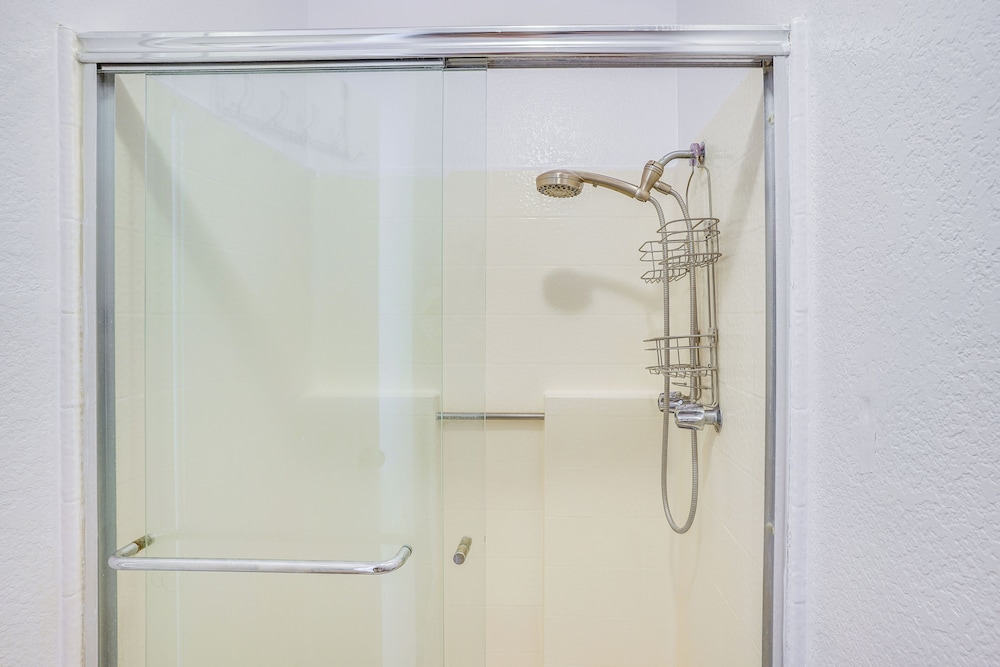 Spa Access & Private Patio: Laguna Niguel Townhome