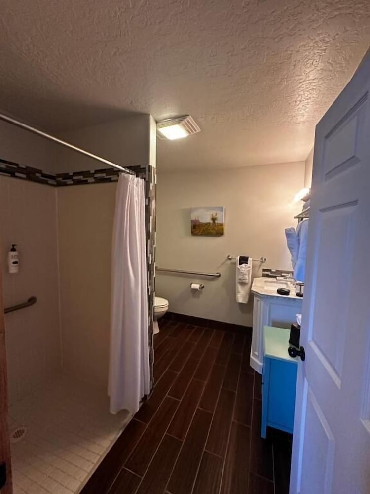 Adobe Rose Inn