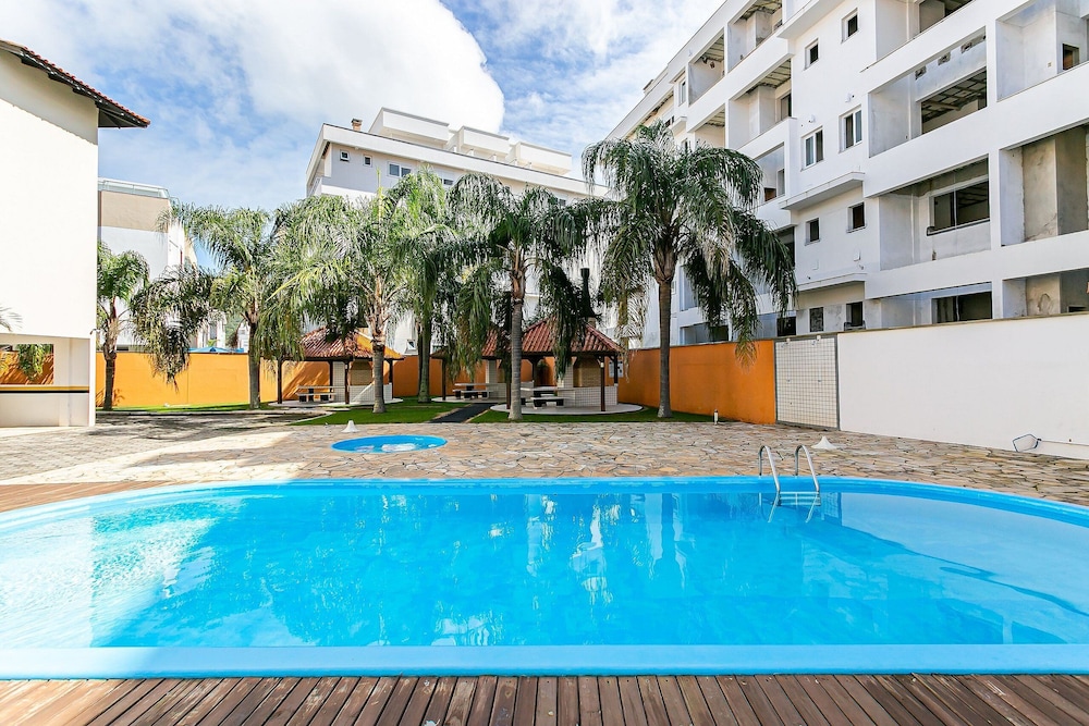 Pleasant Apartment 110m From Ingleses Beach Vdg114
