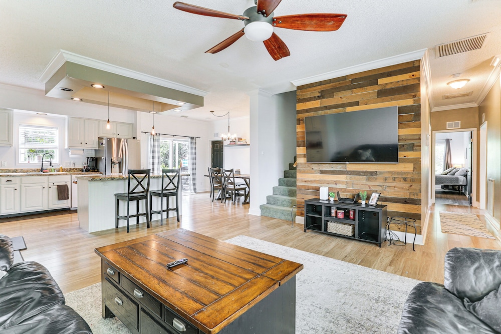 Remote-work Friendly: Lehigh Acres Family Home