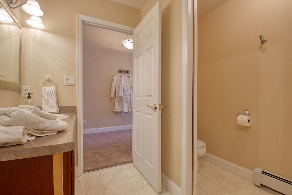 Castle Creek B&B