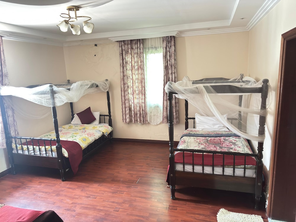 Lux Suites Lakeview Mansion Nakuru