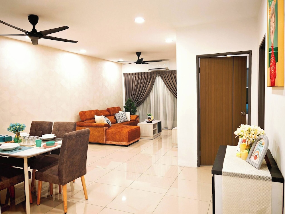 Ipoh Manhattan Free Waterpark 3BR 8pax Family Suite Mha306 by City Home Empire