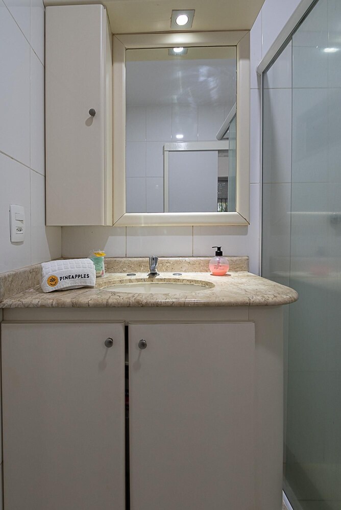Peace in Copacabana Ideal for Couples Bi102 Z3