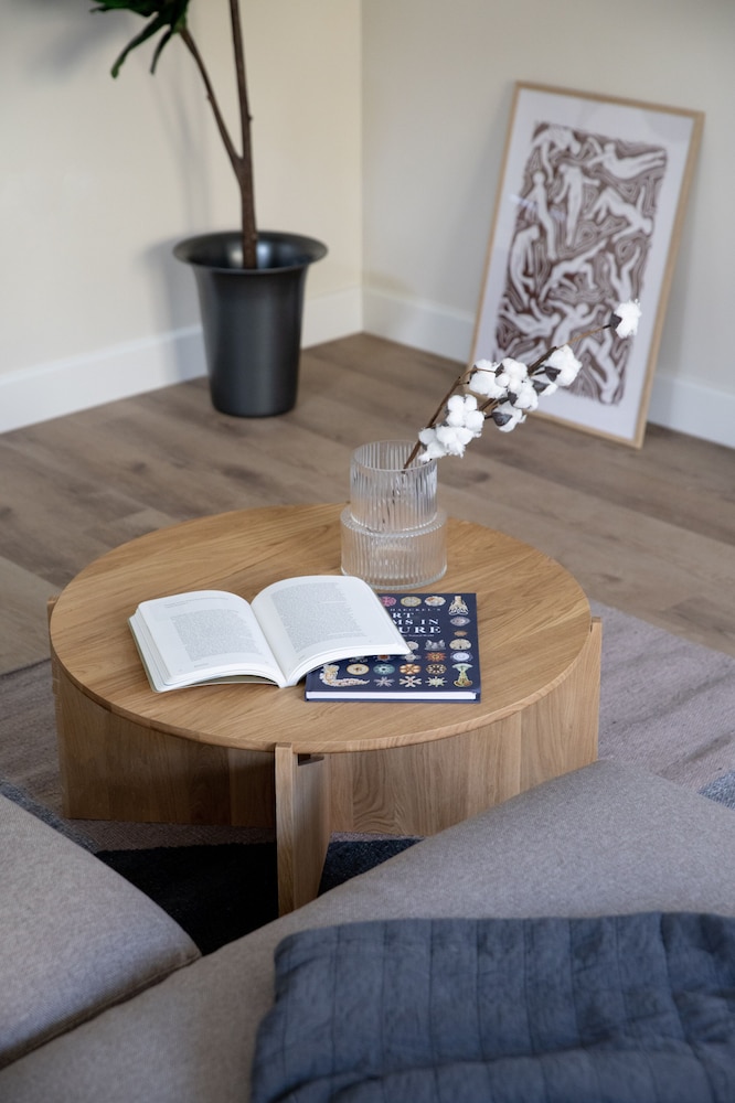 Gulaid House Knightsbridge by Bob W London