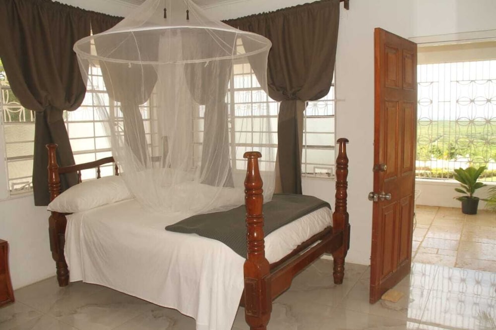 Breathtaking View Villa view 2