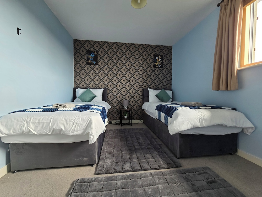 Retreat Private Rooftop 3 Bedroom Apartment