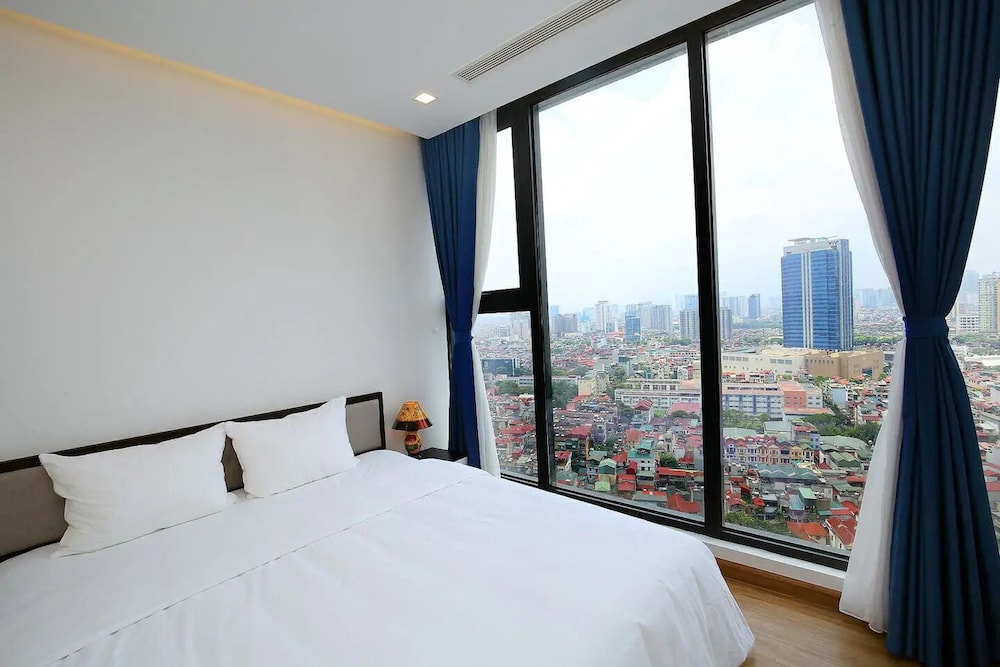 Bayhomes Metropolis Serviced Apartment