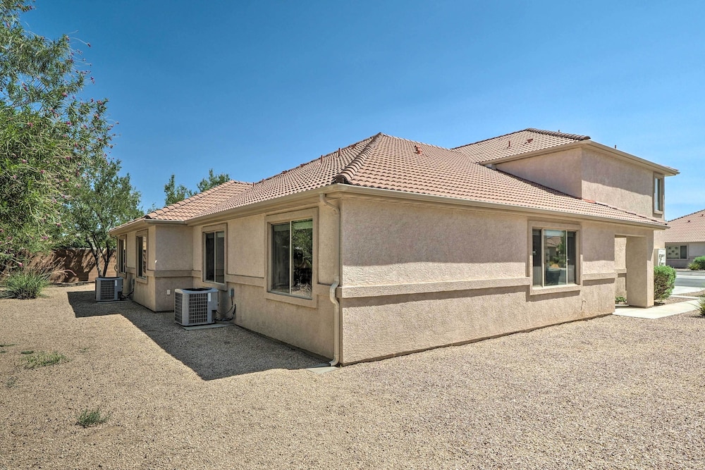 Dtwn Mesquite Condo w/ Resort Pool: Golf  Gamble! - Property Image 4